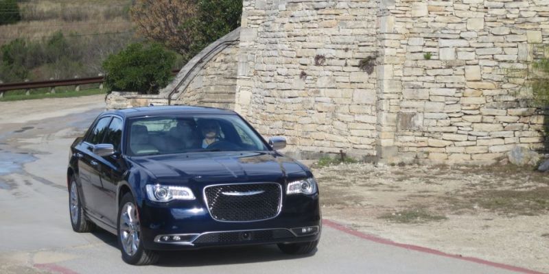 7 jours au Quebec en Chrysler 300